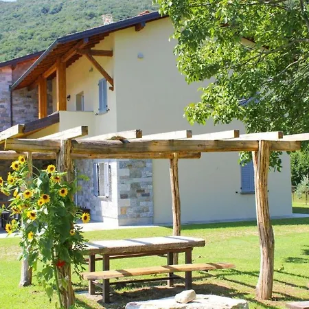 L'antico Casale Apartment
